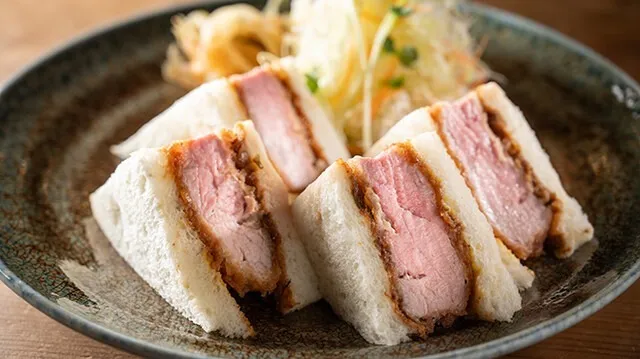 ひれかつサンド